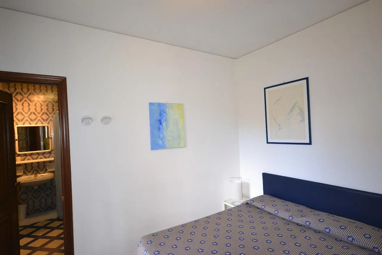 Residence Villa Chiara Loano Apartmanhotel