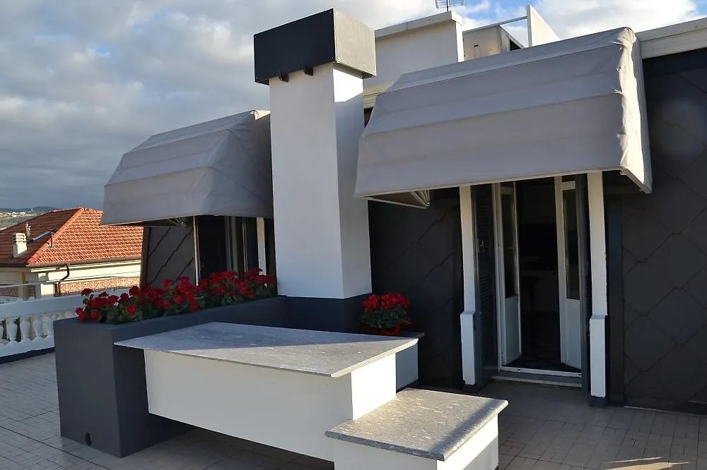 Residence Villa Chiara Loano