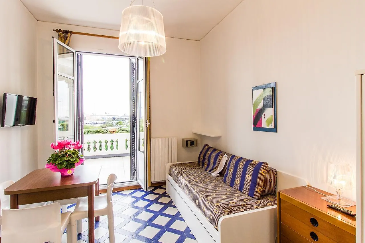 Apartmanhotel Residence Villa Chiara Loano