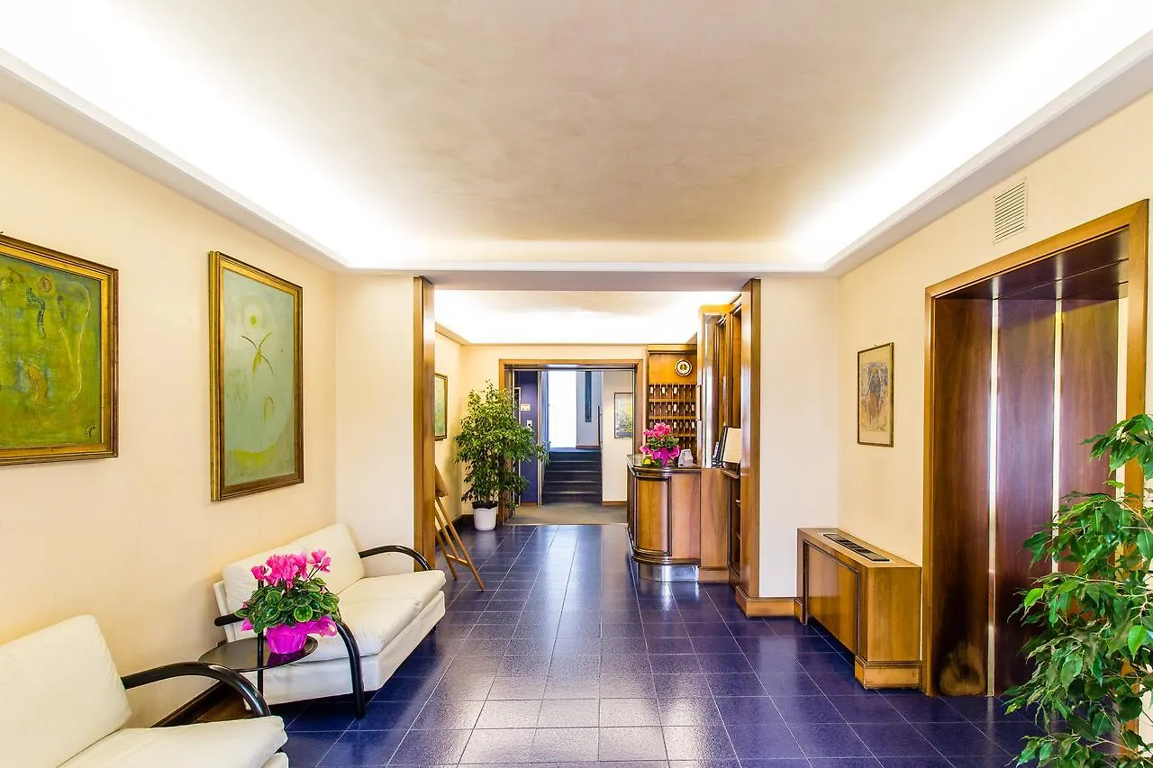 Residence Villa Chiara Loano Aparthotel