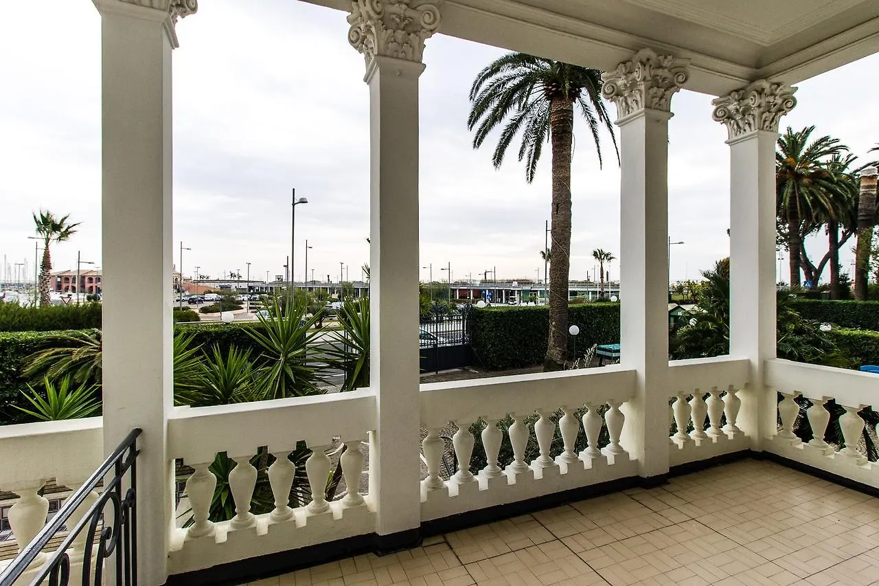 *** Aparthotel Residence Villa Chiara Loano Italy